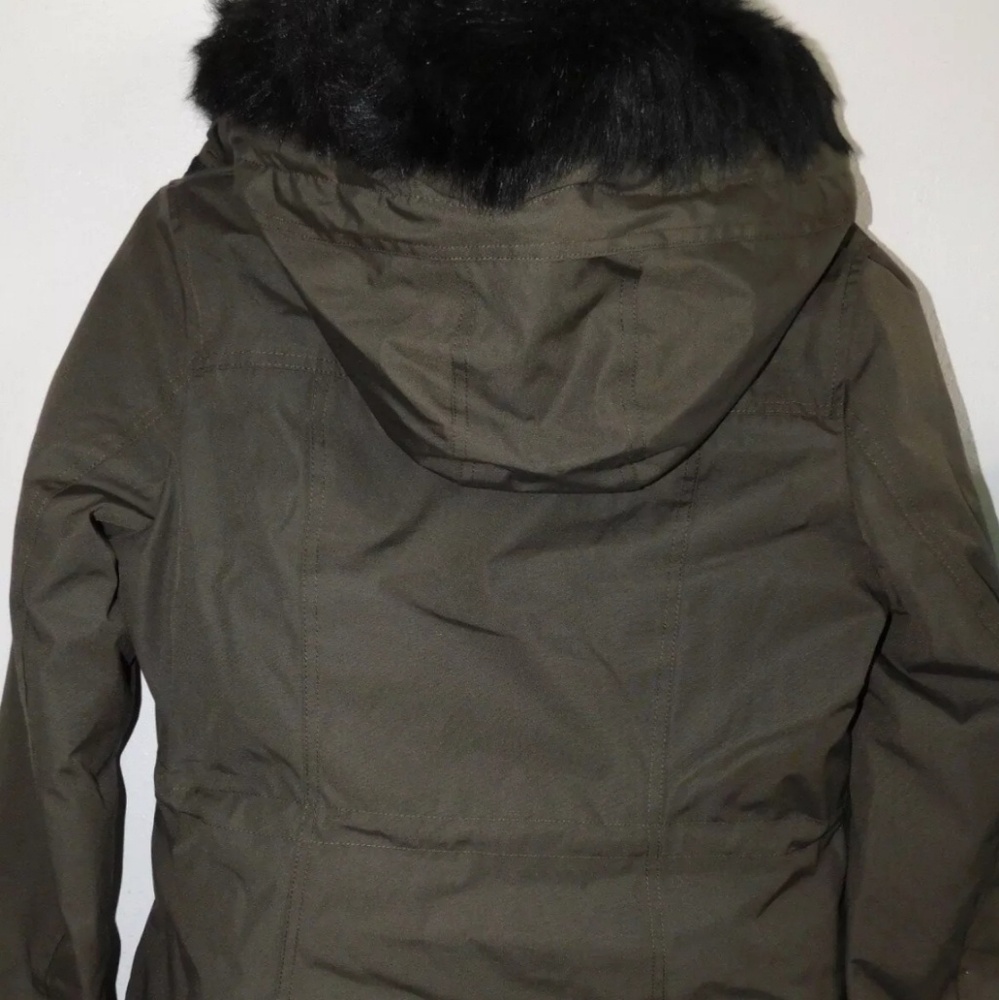 UGG Adirondack Coat - Picture 1 of 6